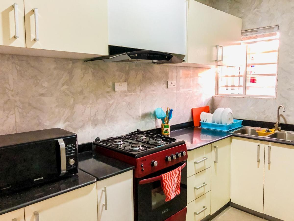 Crayford Homes Ikeja Buitenkant foto