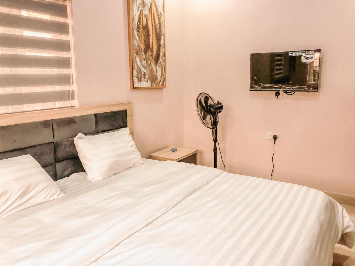 Crayford Homes Ikeja Buitenkant foto